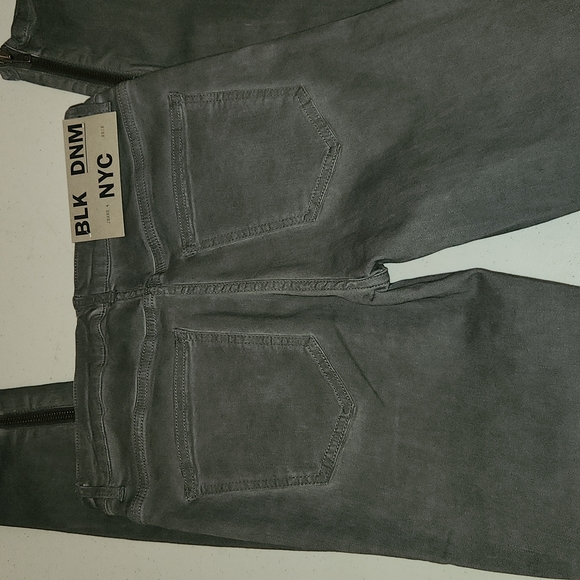 NWT.  BLK DNM NYC 28R - Picture 4 of 4